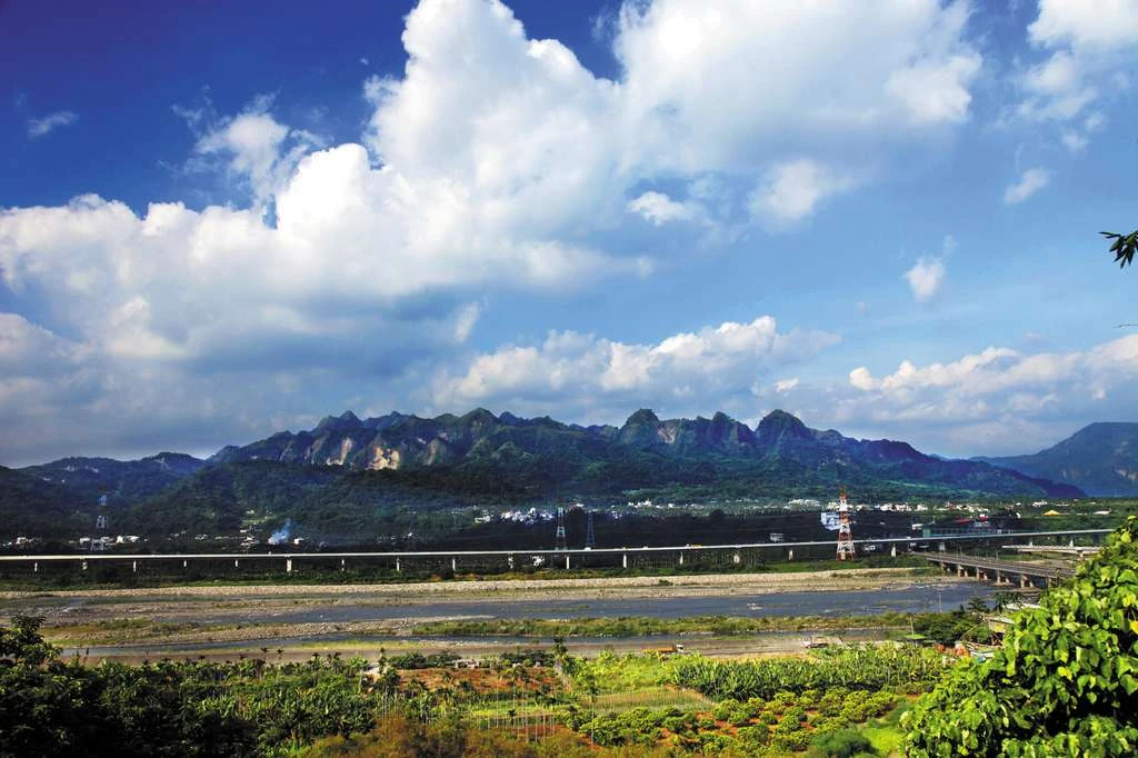 草屯九九峰健行步道